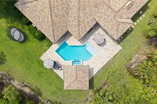 436 Corbel Dr, Naples, FL 34110 - Photo 43