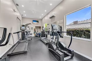 934 Tropical Bay Ct, Naples, FL 34120 - Photo 29