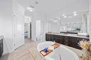 2639 SW 29th Ave, Cape Coral, FL 33914 - Photo 23