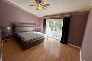 1018 Woodshire Ln, Naples, FL 34105 - Photo 5