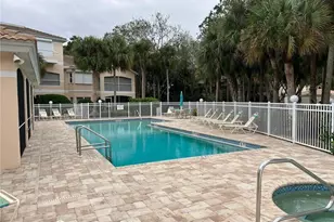 1018 Woodshire Ln, Naples, FL 34105 - Photo 7