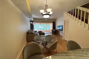 1018 Woodshire Ln, Naples, FL 34105 - Photo 3