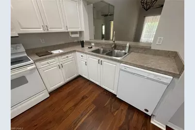 5708 Greenwood Cir #48, Naples, FL 34112 - Photo 5
