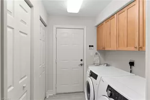 1273 Rialto Way, Naples, FL 34114 - Photo 13