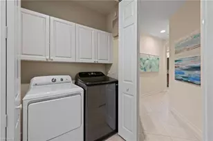 2809 Tiburon Blvd E, Naples, FL 34109 - Photo 27