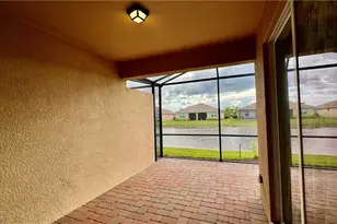 2066 Tamarron Ln, Naples, FL 34120 - Photo 3
