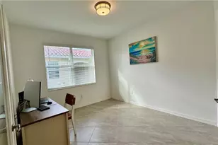 2066 Tamarron Ln, Naples, FL 34120 - Photo 13