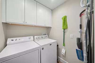 28581 Winthrop Cir, Bonita Springs, FL 34134 - Photo 27