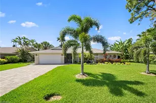 28581 Winthrop Cir, Bonita Springs, FL 34134 - Photo 1