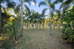 1805 Heritage Trail, Naples, FL 34112 - Photo 47