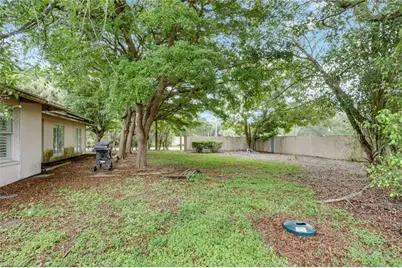 12393 Londonderry Ln, Bonita Springs, FL 34135 - Photo 25
