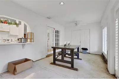 12393 Londonderry Ln, Bonita Springs, FL 34135 - Photo 5