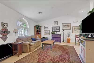 12393 Londonderry Ln, Bonita Springs, FL 34135 - Photo 7