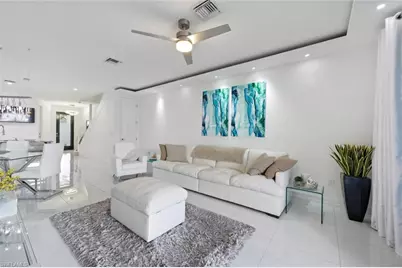7345 Rockefeller Dr, Naples, FL 34119 - Photo 9