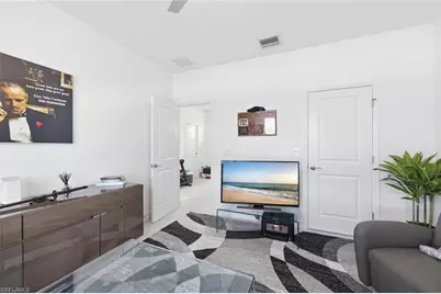 7345 Rockefeller Dr, Naples, FL 34119 - Photo 27