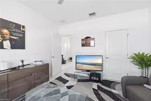 7345 Rockefeller Dr, Naples, FL 34119 - Photo 27