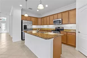 7959 Princeton Dr, Naples, FL 34104 - Photo 5