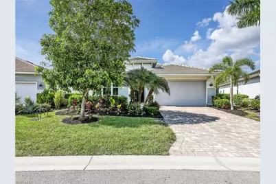 28121 Seasons Tide Ave, Bonita Springs, FL 34135 - Photo 3