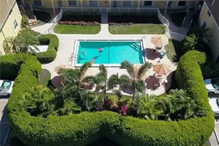 1222 Gordon Dr, Naples, FL 34102 - Photo 5