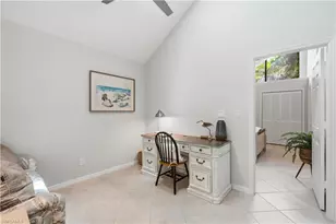 1281 Solana Rd, Naples, FL 34103 - Photo 15