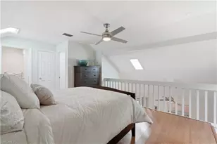 1281 Solana Rd, Naples, FL 34103 - Photo 19