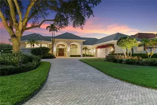 6991 Green Tree Dr, Naples, FL 34108 - Photo 5