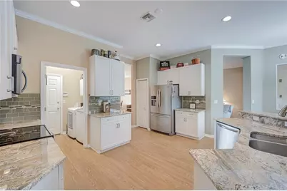 11086 Lakeland Cir, Fort Myers, FL 33913 - Photo 5