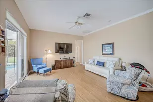 11086 Lakeland Cir, Fort Myers, FL 33913 - Photo 7