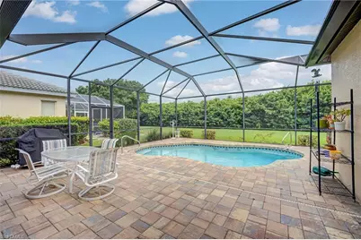 11086 Lakeland Cir, Fort Myers, FL 33913 - Photo 31