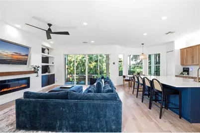 2292 Guadelupe Dr, Naples, FL 34119 - Photo 11