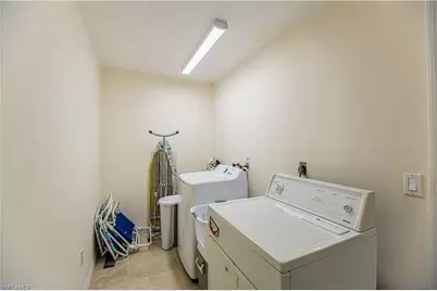 2983 Binnacle Dr, Naples, FL 34103 - Photo 15