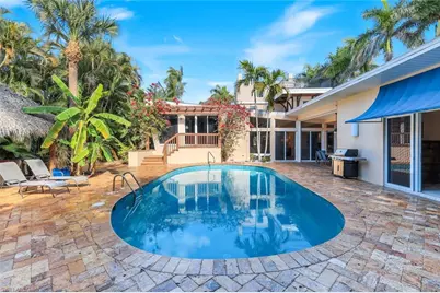 210 Central Ave, Naples, FL 34102 - Photo 45
