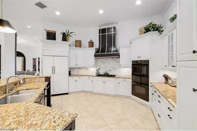 18580 Verona Lago Dr, Miromar Lakes, FL 33913 - Photo 11