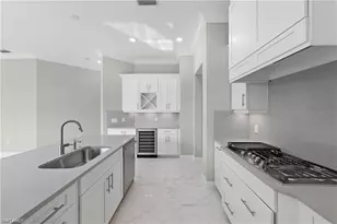 16374 Viansa Wy, Naples, FL 34110 - Photo 5