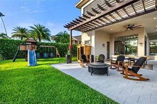 2954 Cinnamon Bay Cir, Naples, FL 34119 - Photo 17