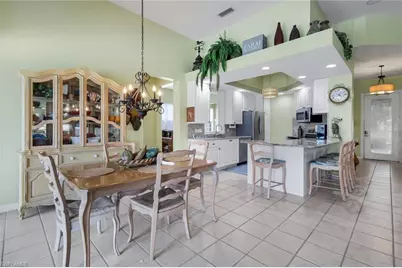 5855 Charlton Way, Naples, FL 34119 - Photo 17