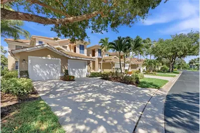 800 Carrick Bend Cir, Naples, FL 34110 - Photo 31