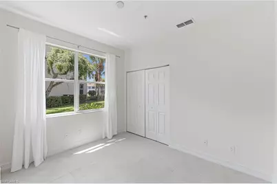 800 Carrick Bend Cir, Naples, FL 34110 - Photo 21