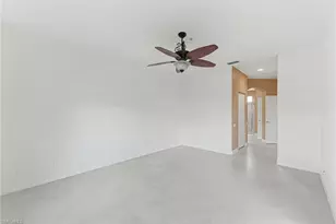 800 Carrick Bend Cir, Naples, FL 34110 - Photo 15