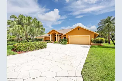 2108 Imperial Golf Course Blvd, Naples, FL 34110 - Photo 35