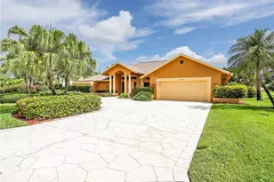 2108 Imperial Golf Course Blvd, Naples, FL 34110 - Photo 35