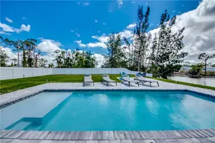 2012 NE 33rd Ln, Cape Coral, FL 33909 - Photo 37