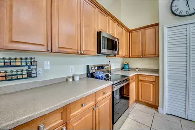 2012 NE 33rd Ln, Cape Coral, FL 33909 - Photo 15