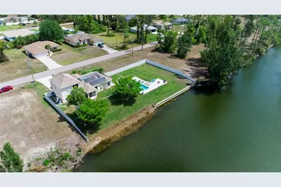 2012 NE 33rd Ln, Cape Coral, FL 33909 - Photo 47