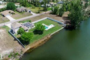 2012 NE 33rd Ln, Cape Coral, FL 33909 - Photo 47