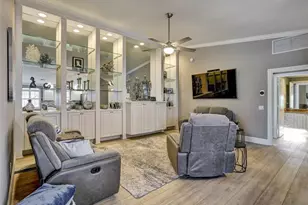 4533 Paseo Avila, Naples, FL 34109 - Photo 5