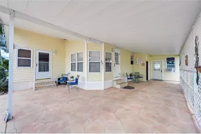 148 Seven Seas Way, Naples, FL 34104 - Photo 3