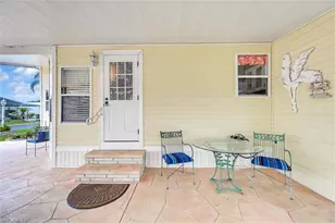 148 7 Seas Way, Naples, FL 34104 - Photo 5