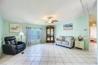 148 Seven Seas Way, Naples, FL 34104 - Photo 21