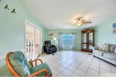 148 Seven Seas Way, Naples, FL 34104 - Photo 23